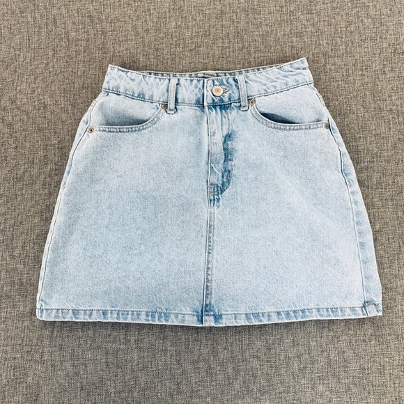 Forever 21 Acid Wash Denim Mini‎ Skirt Small Pockets Casual Wear 100% Cotton - Picture 3 of 10